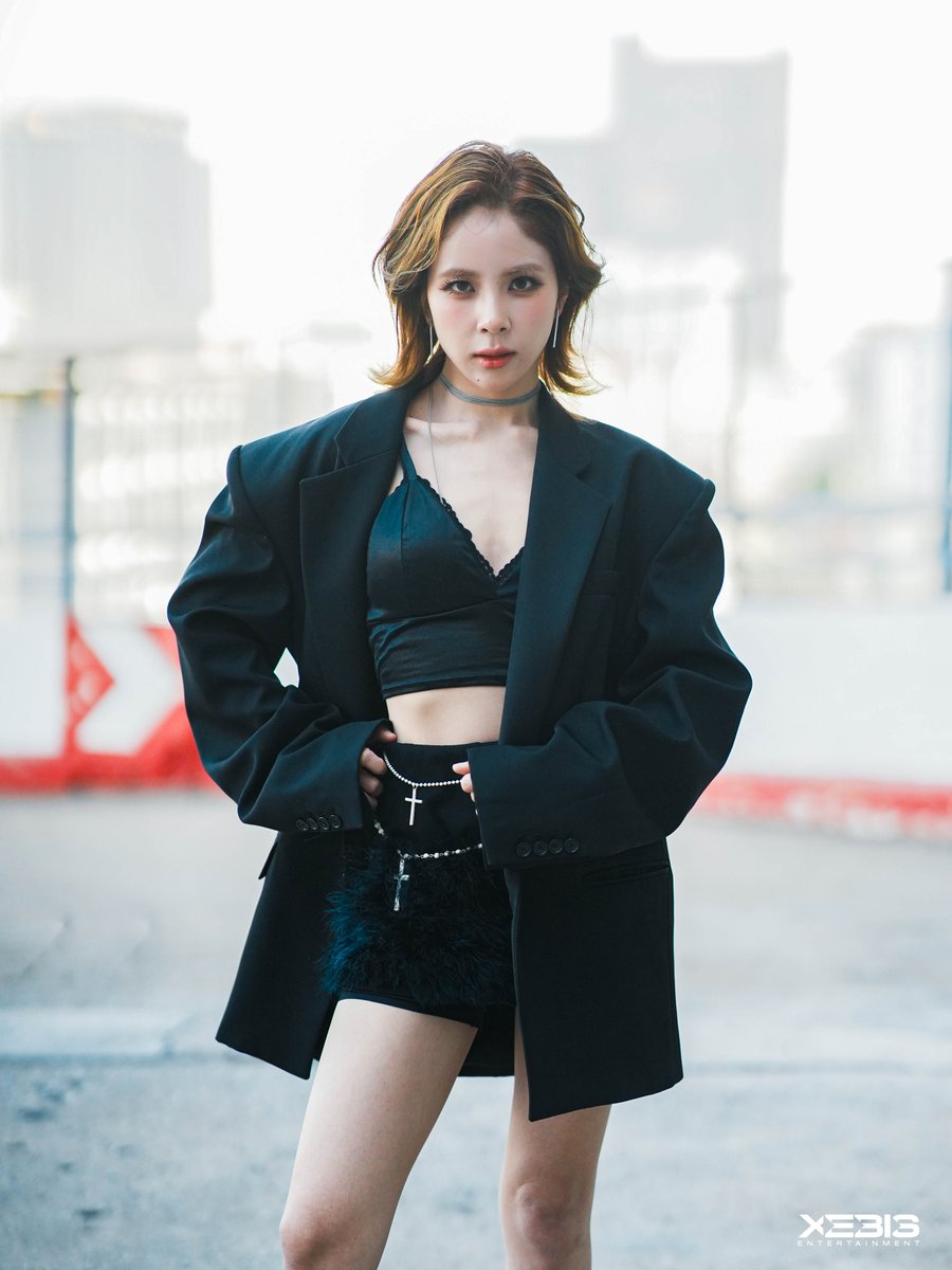 inc_matawee's tweet photo. [ PHOTO📸  ] INC MATAWEE ในงาน SUPERSTAR IDOL AWARDS 2026 ✨ 

ขอขอบคุณเสื้อผ้าสวยๆจากเเบรนด์  SETTASUITS 💥

#settasuitsforhim  #settasuitsforher #benniath 
#INCMATAWEExSUPERSTARIDOLAWARDS2026
#SUPERSTARIDOLAWARDS2026
#INCMTW @incmtw 
#XEBISENTERTAINMENT https://t.co/IayKZ2ydof