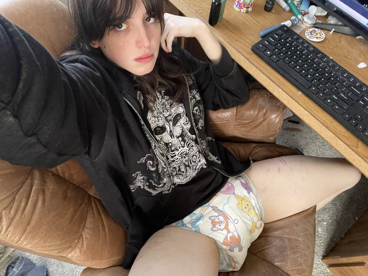 Marci (puppy)✨ tweet media