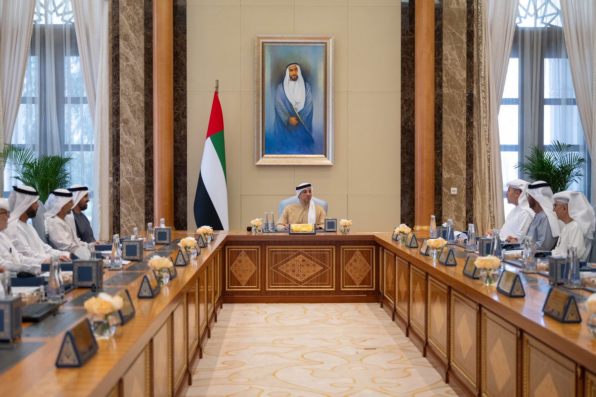 منصور بن زايد tweet media