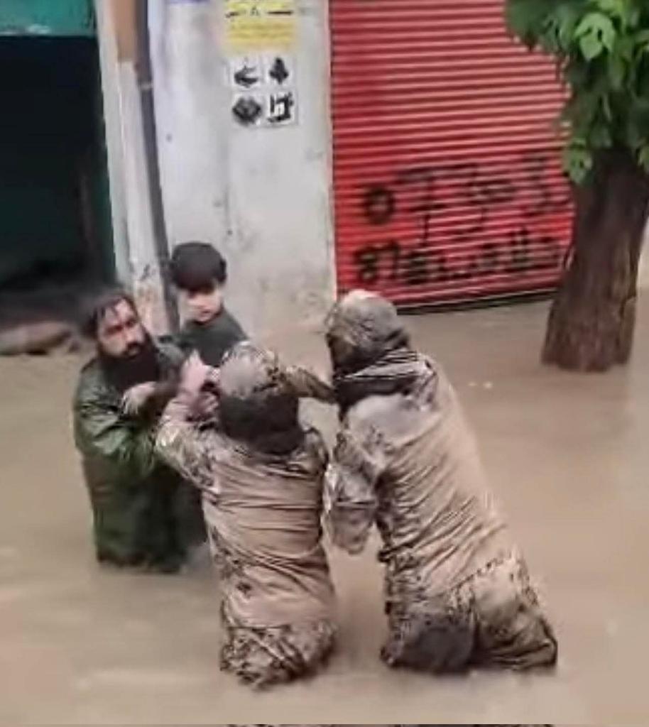 جنرال همت بدر tweet media