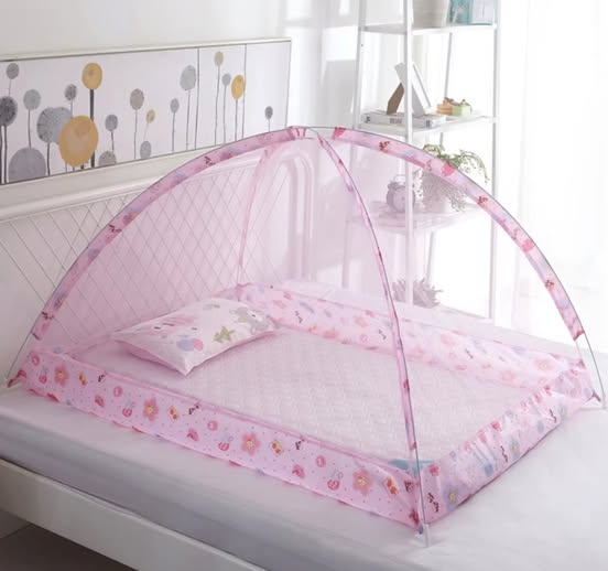 toddleandtots's tweet image. Protect your baby from bites while they sleep with this foldable mosquito net, designed for comfort and peace of mind.
toddleandtots.com/.../foldable-m…
#BabyEssentials #MosquitoNet #SafeSleep #BabyCare #TravelFriendly