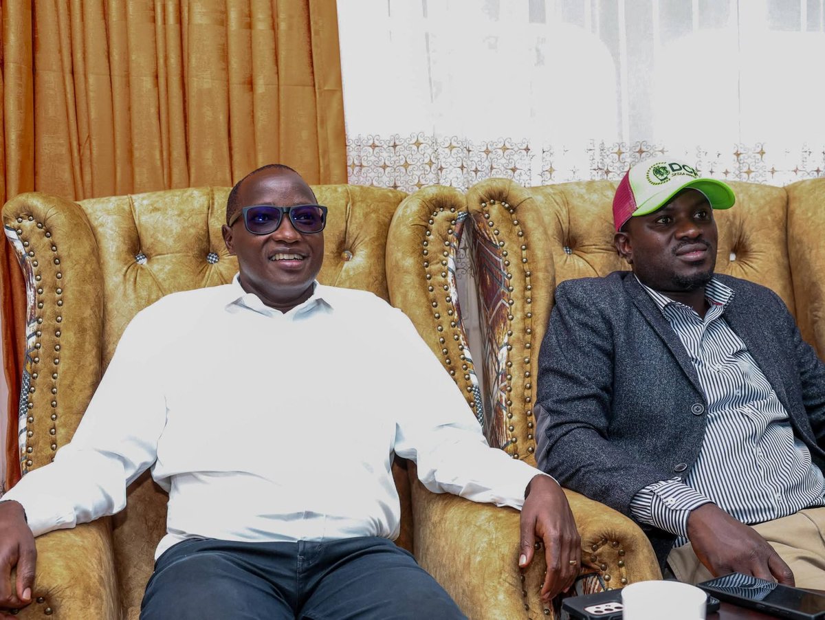 KaguchiaMp's tweet photo. Mambo Sasa Ni mwecheche pale Emurua Dikirr.
I had the honour of joining the DCP Party Leader H.E. @rigathi Gachagua, EGH
today during the official unveiling of the Party’s office in Emurua Dikirr Constituency.
#DCPParty https://t.co/8zwW70tqro
