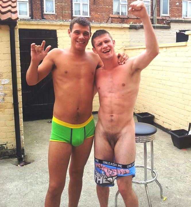 newcastlegooner's tweet photo. Boys will be boys https://t.co/UqfrhqD1WI