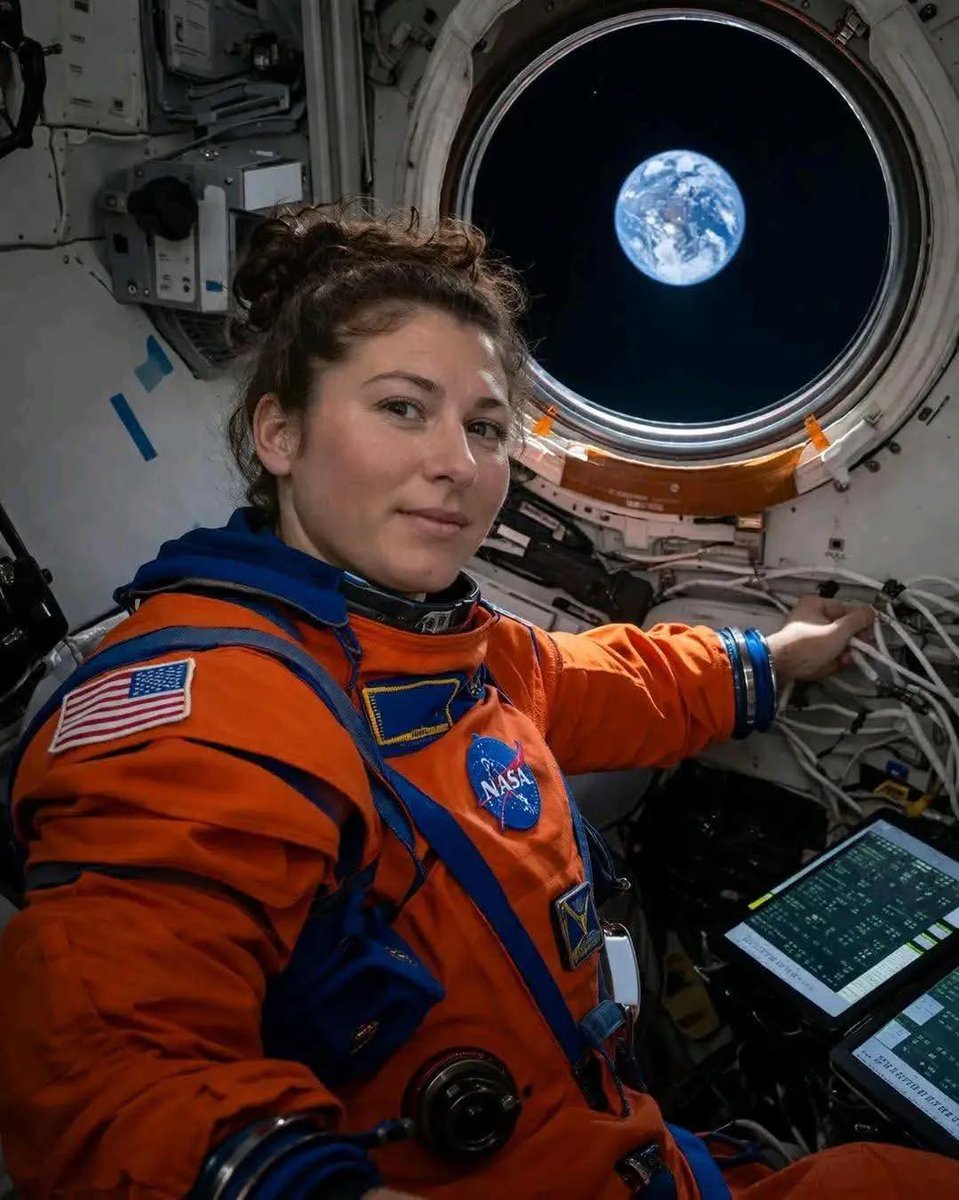 Andy West tweet media