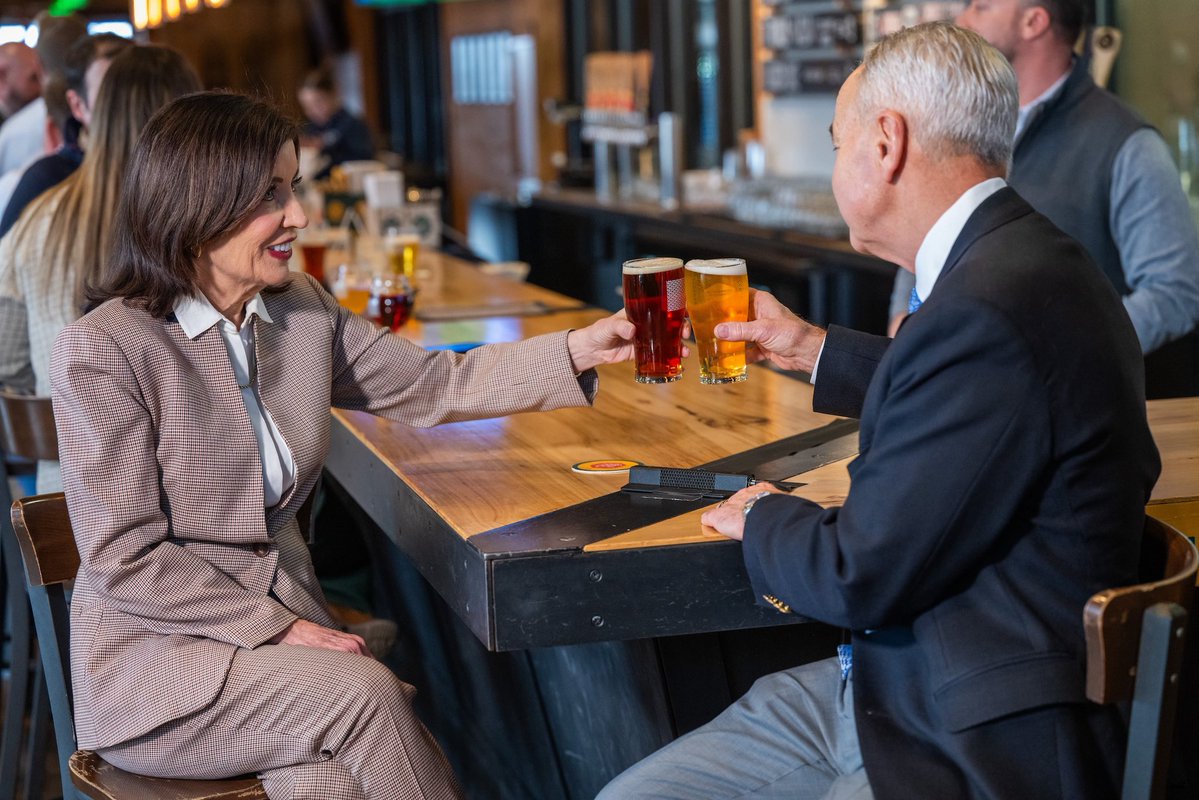 Governor Kathy Hochul tweet media