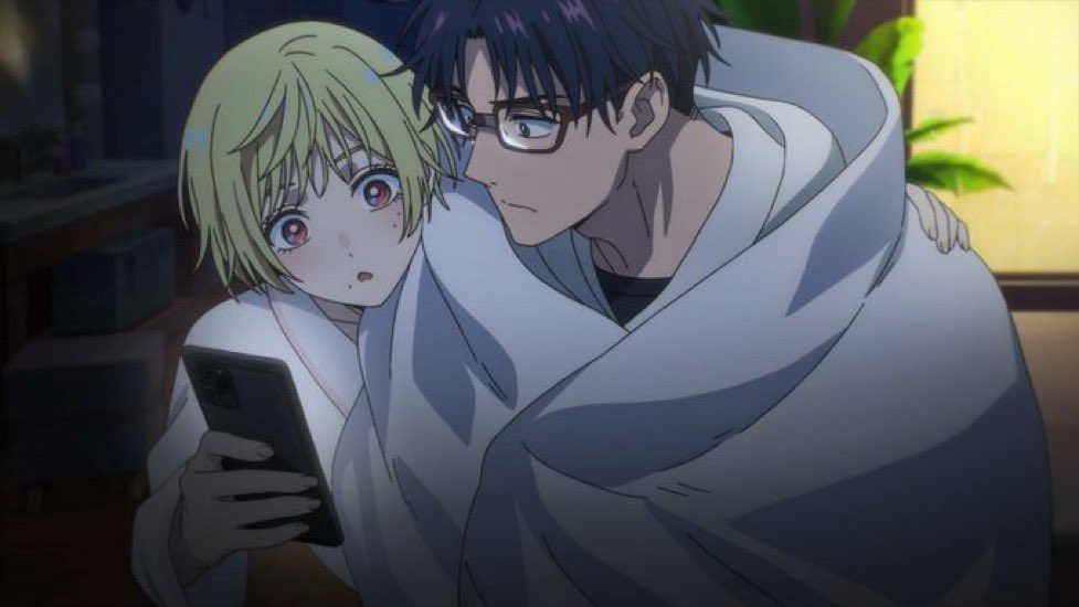 W9AHEE8D tweet media