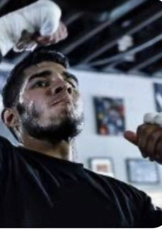 auntie deb tweet media