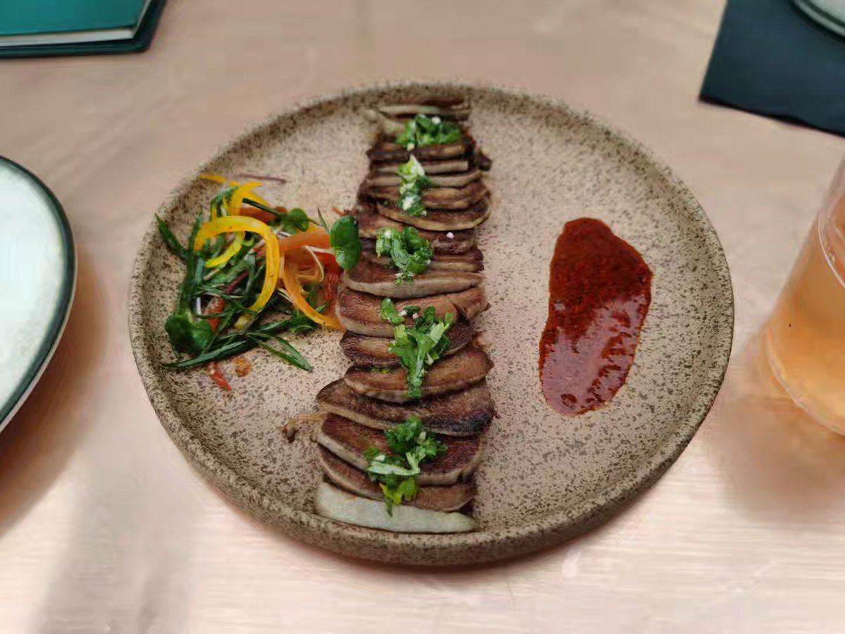 black sheep tweet media