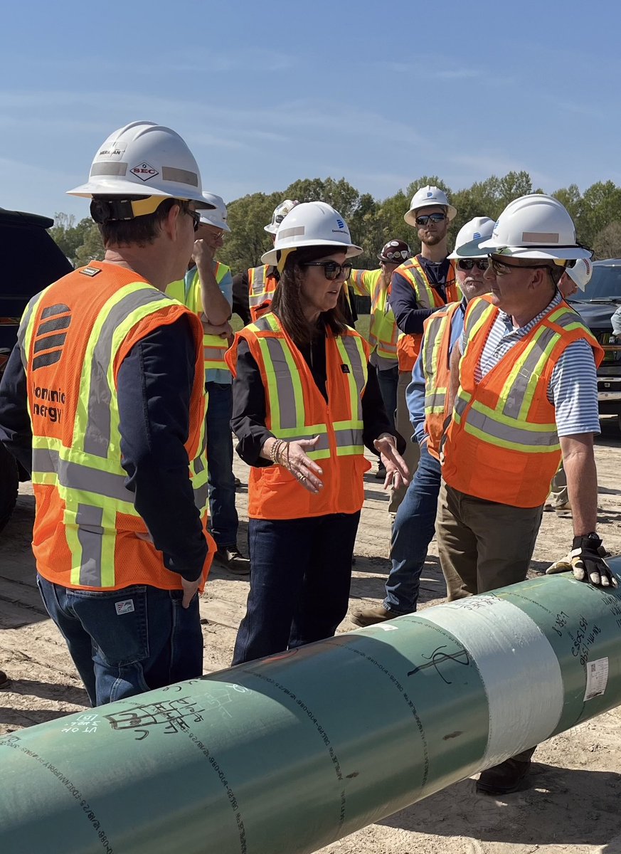 PamelaEvette's tweet image. It's no secret that our state is growing rapidly, which is why we must make smart investments in energy and infrastructure. 

I visited @DominionEnergy’s River Neck to Grand Strand Pipeline Project, which will boost energy supply for Horry, Marion, and Florence Counties. Keep up