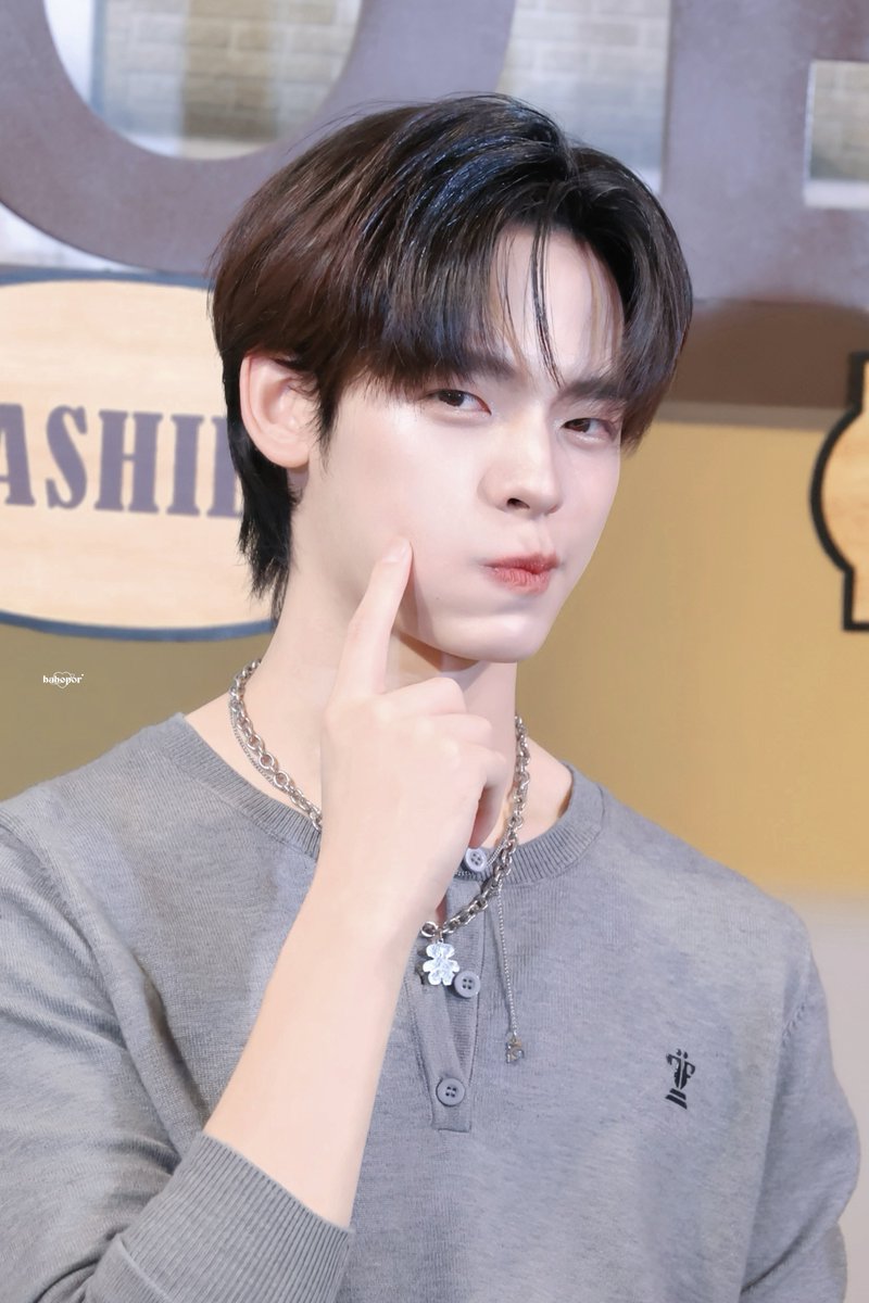 babepor ྀི V.2 tweet media