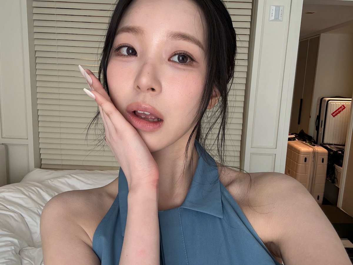 jenny tweet media