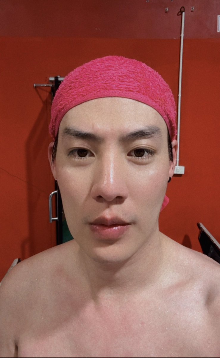 spy_hemmawich's tweet image. เมื่อวานยิมเสร็จซาวน่าต่อละติดใจ วันนี้เลยซ้ำ แต่สีผ้าวันนี้นั้นนน หวานจ๋อยเลยล่ะ #Spysailub