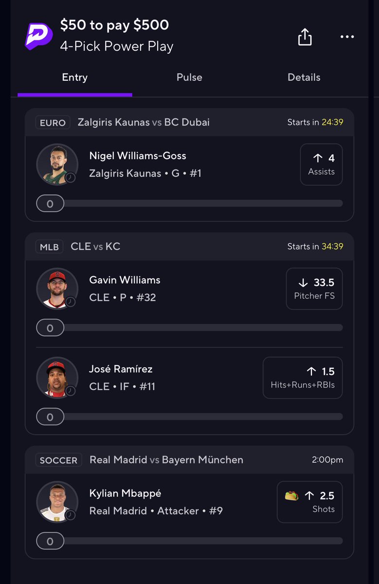 EyezOfHeaven tweet media