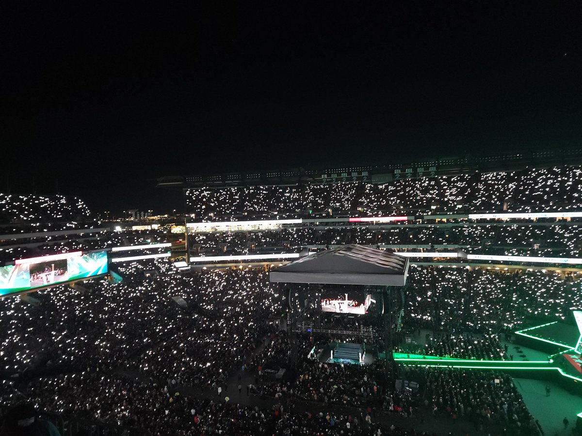 A Ginger Human tweet media