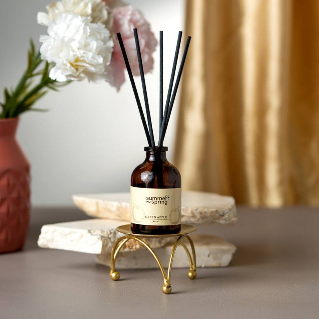 dorazen_'s tweet image. Kalau mau ruangan wangi dan estetik, reed diffuser adalah salah satu jawaban ga sih??
Aku rekom  reed diffussernya Summerspring yg wanginya ga tiputipu..

s.shopee.co.id/3LMhQtJP64

#diffuser #pengharumruangan #estetik #shopeeaffiliate