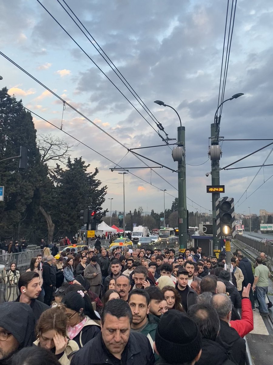 yapar şovunu emir 👨🏻‍🍳 tweet media