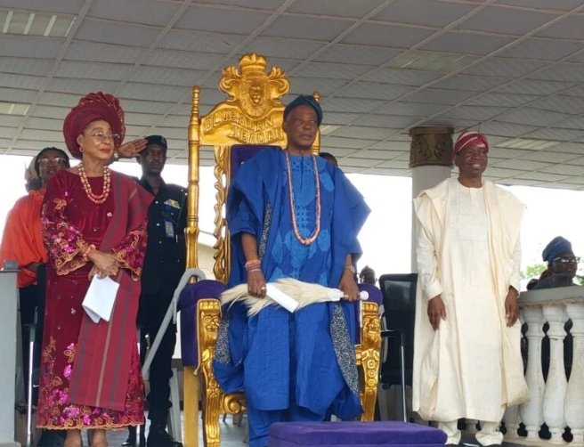 InsideOyo.com tweet media