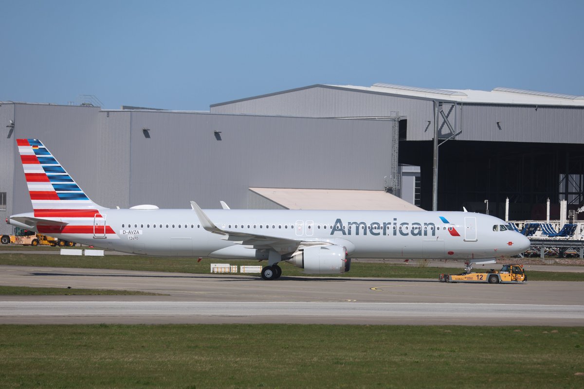 Tobias_Gudat's tweet image. #A321xlr #American #Airlines N304NY 
MSN12490