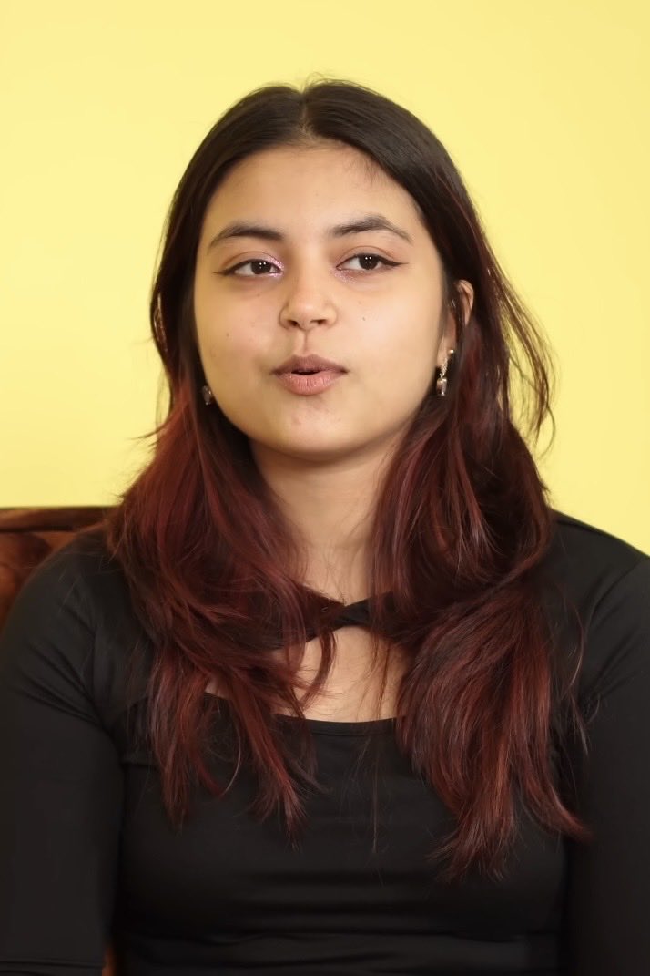 Ahh Sameehaaaa kolutha echa thevidiya un video pathu voice ketute kai adikradhu semma bodha di. Un mudiya pudichu iluthu nalla soothadichu mudichu sunniya thondai la eraki un kolutha moonjiya echi thuppi othu naradikanum di munda ahhh