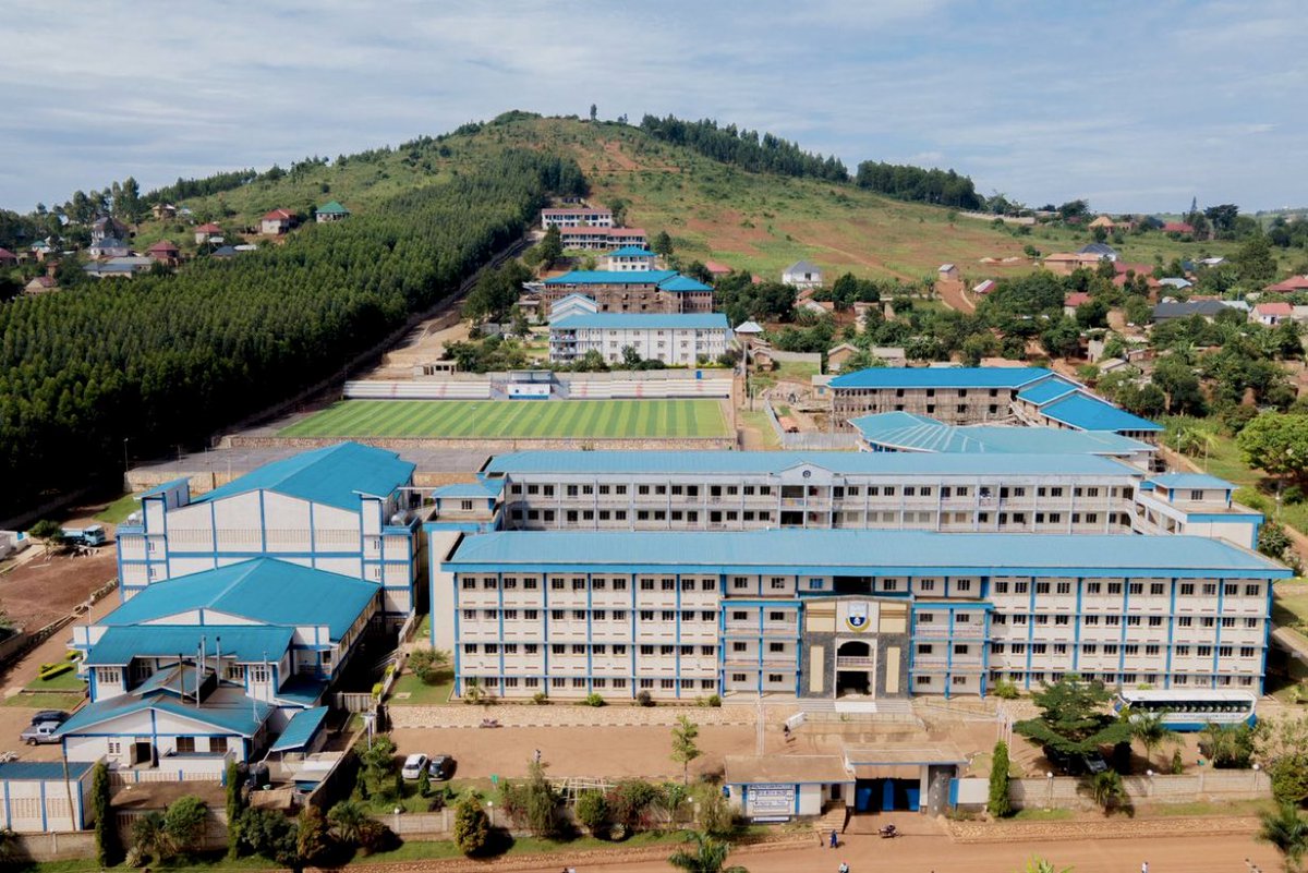 komugisha Peace tweet media