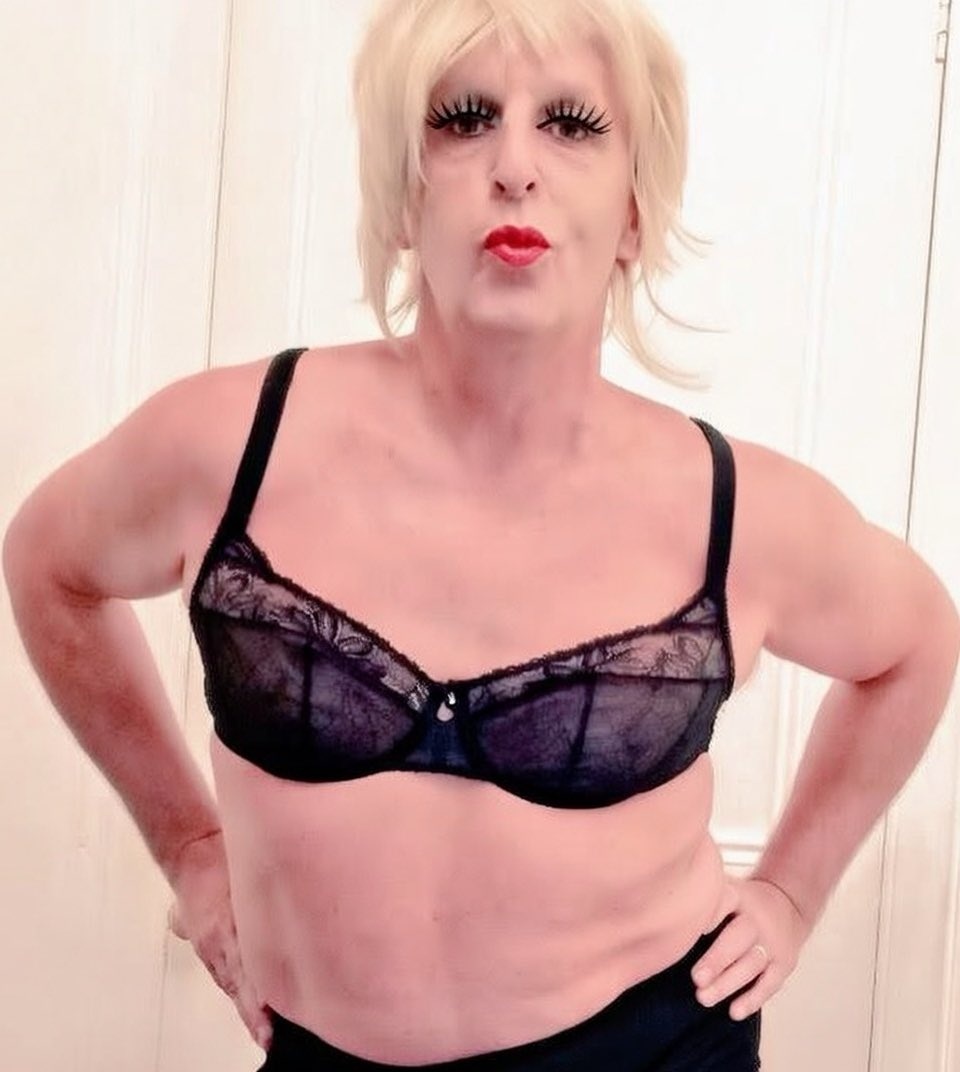 Feeling cheeky💋