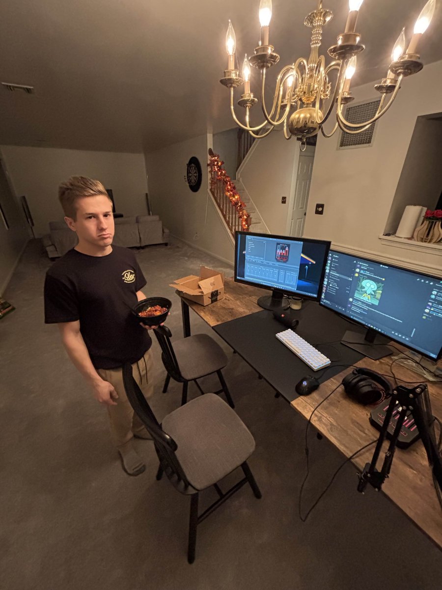 tachophobicat tweet media