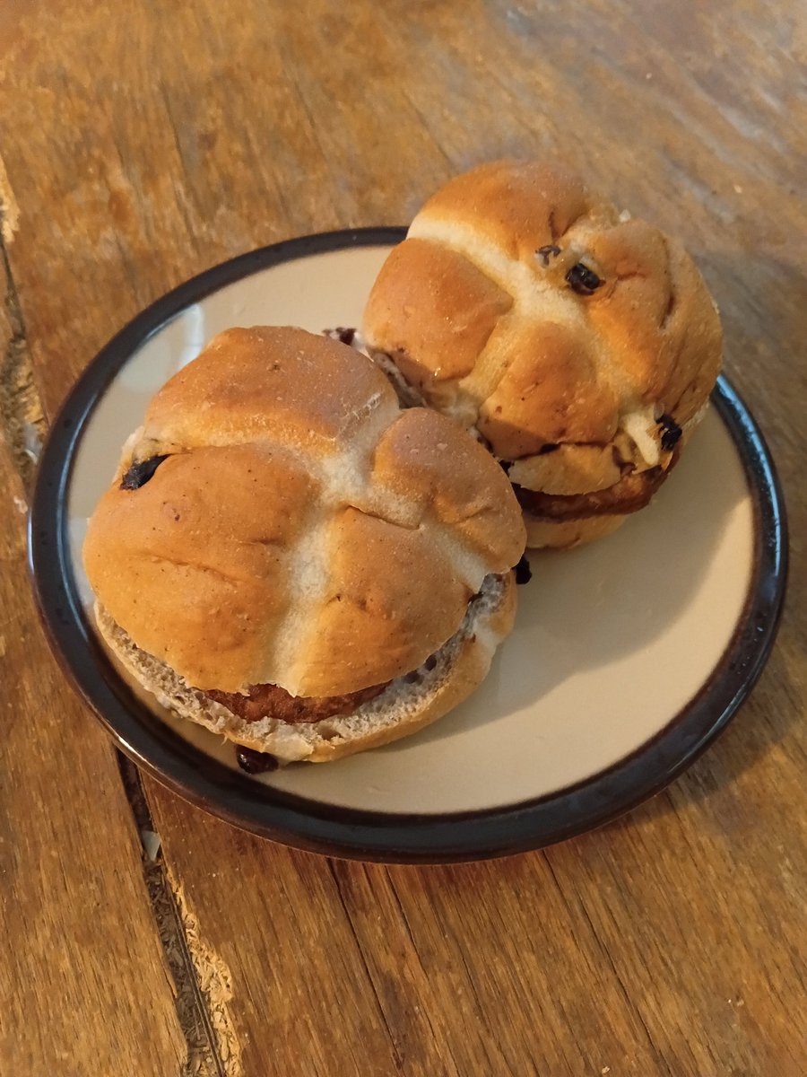 Lunch:
#Fishcakes 
#HotCrossBuns