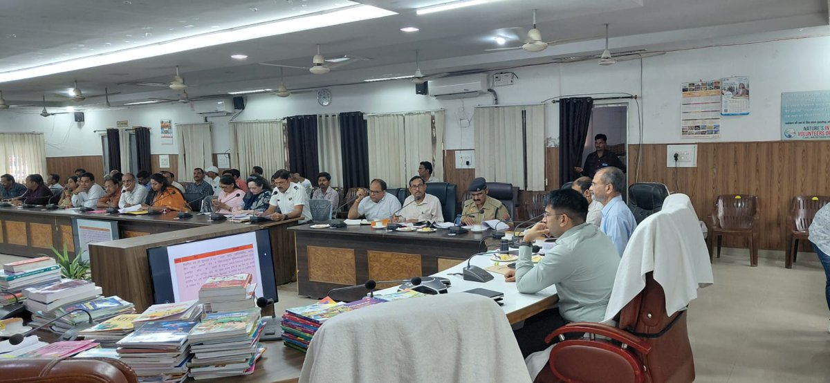 DM Hathras tweet media