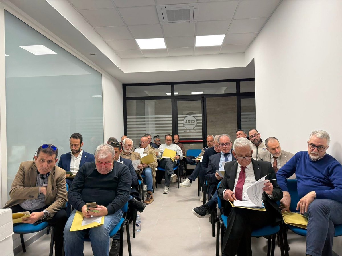 CislAgclen's tweet photo. In corso il Comitato Esecutivo della #Cisl Agrigento Caltanissetta Enna aperto dalla relazione della Segretaria Generale, Carmela Petralia. Concluderà il Segretario Generale Cisl Sicilia, Leonardo La Piana. 

@CislSicilia https://t.co/LgVGBkFsUK