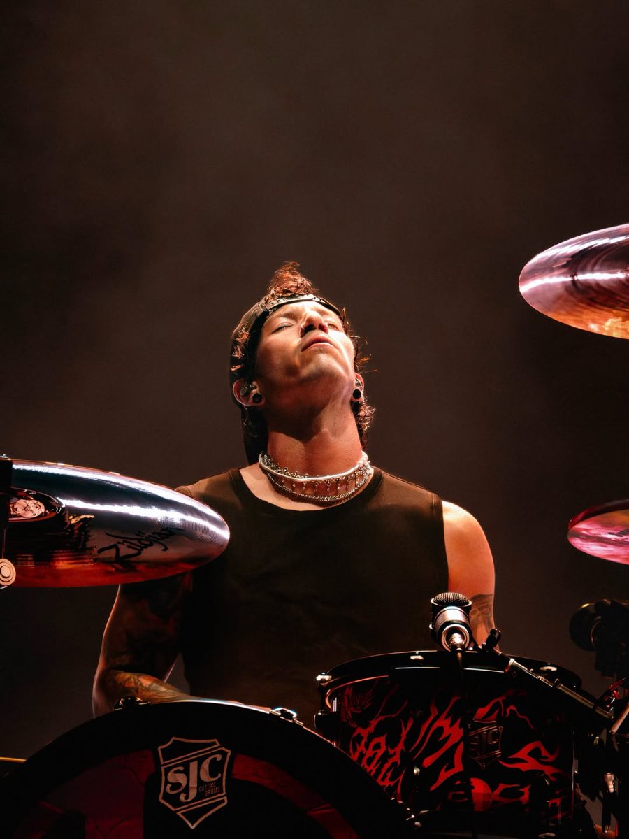 høney. 🇵🇸 tweet media