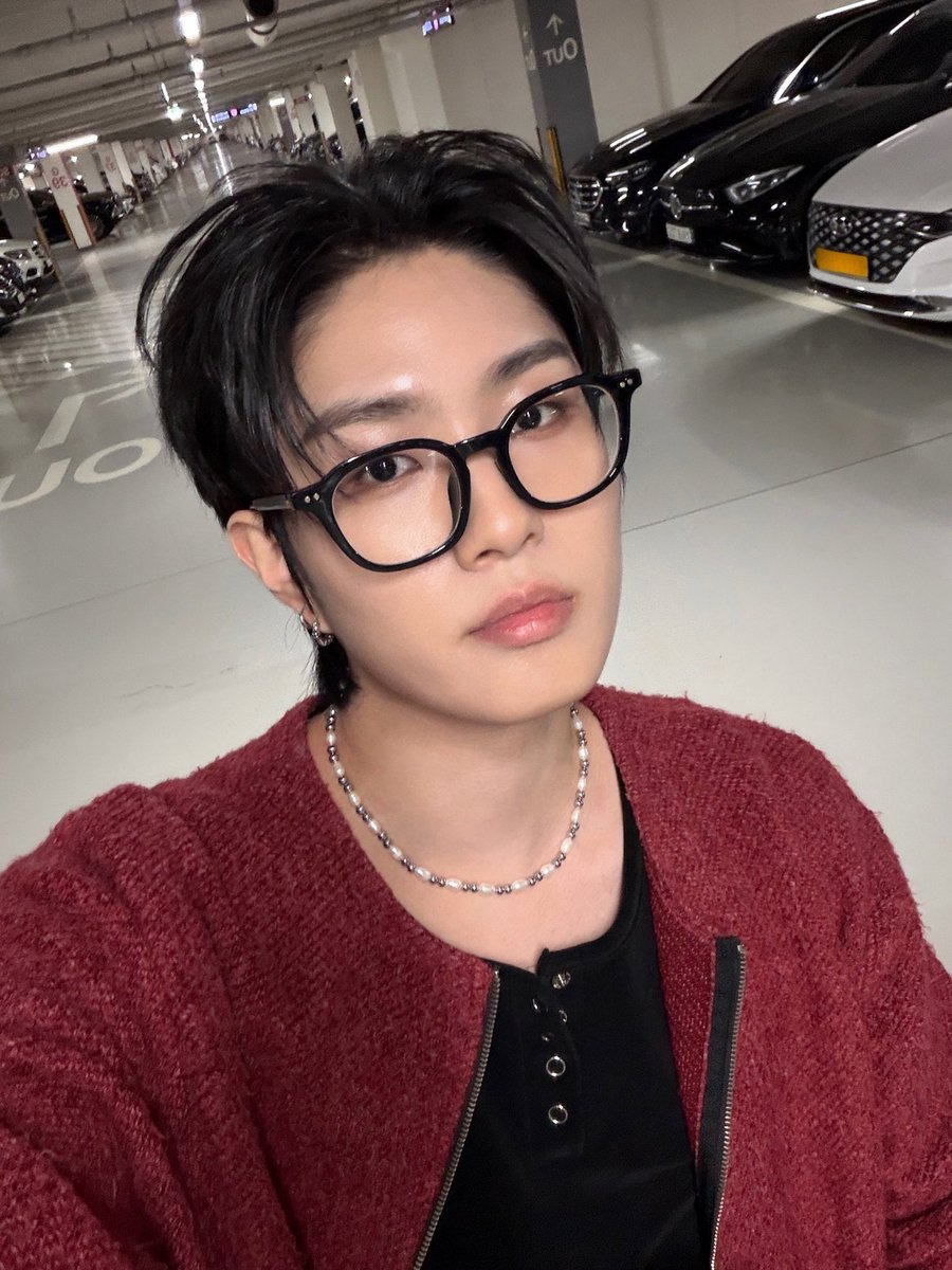 candy4seob's tweet photo. [B.stage Update]

07.04.2026 | Jiseob

Rokomendasi lagu hari ini ✨

#보이드 #V01D #정지섭 #JISEOB #kband https://t.co/hbcpPZHkKz