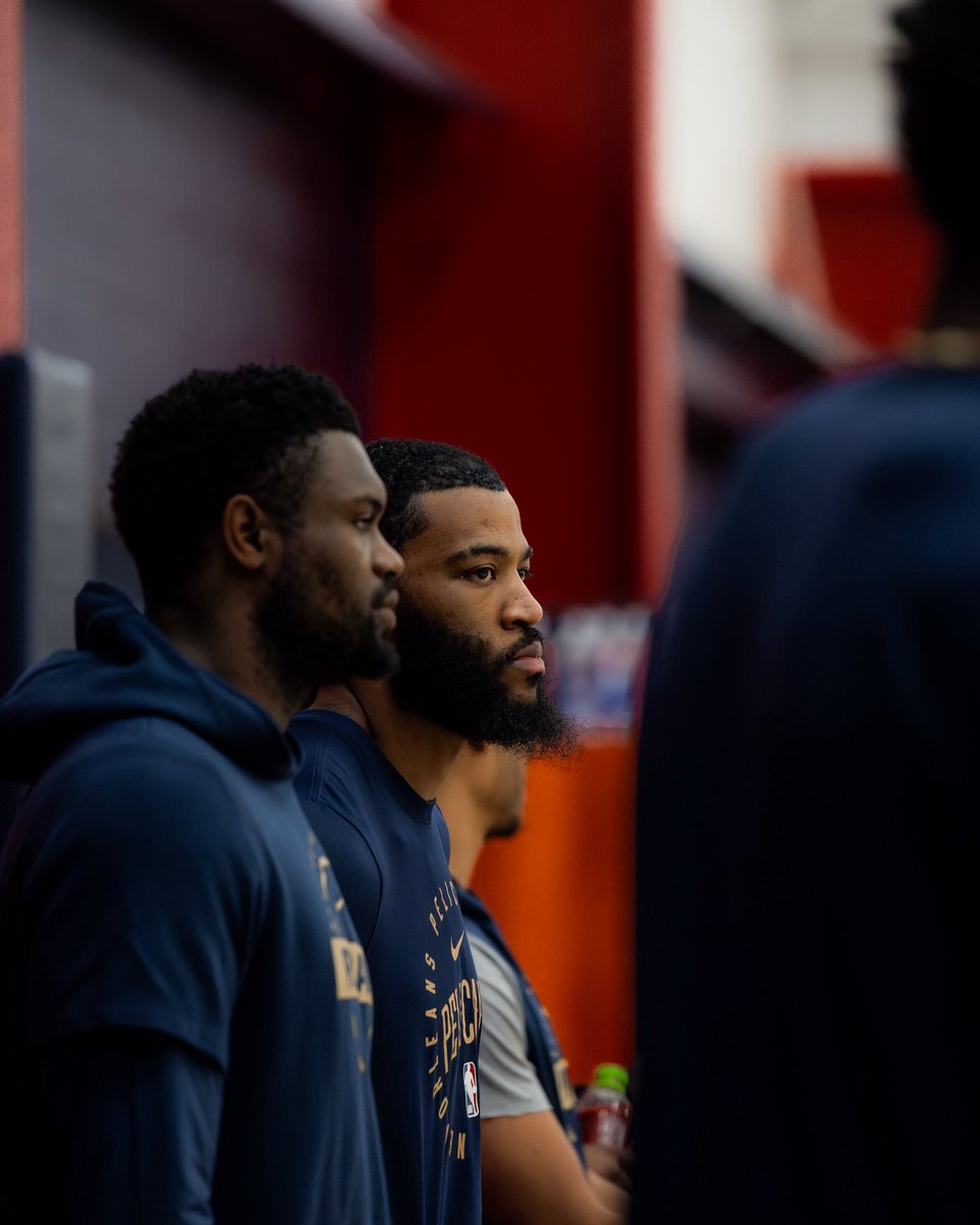 PelicansNBA's tweet photo. last one at 🏡 https://t.co/fXVneWkdoZ