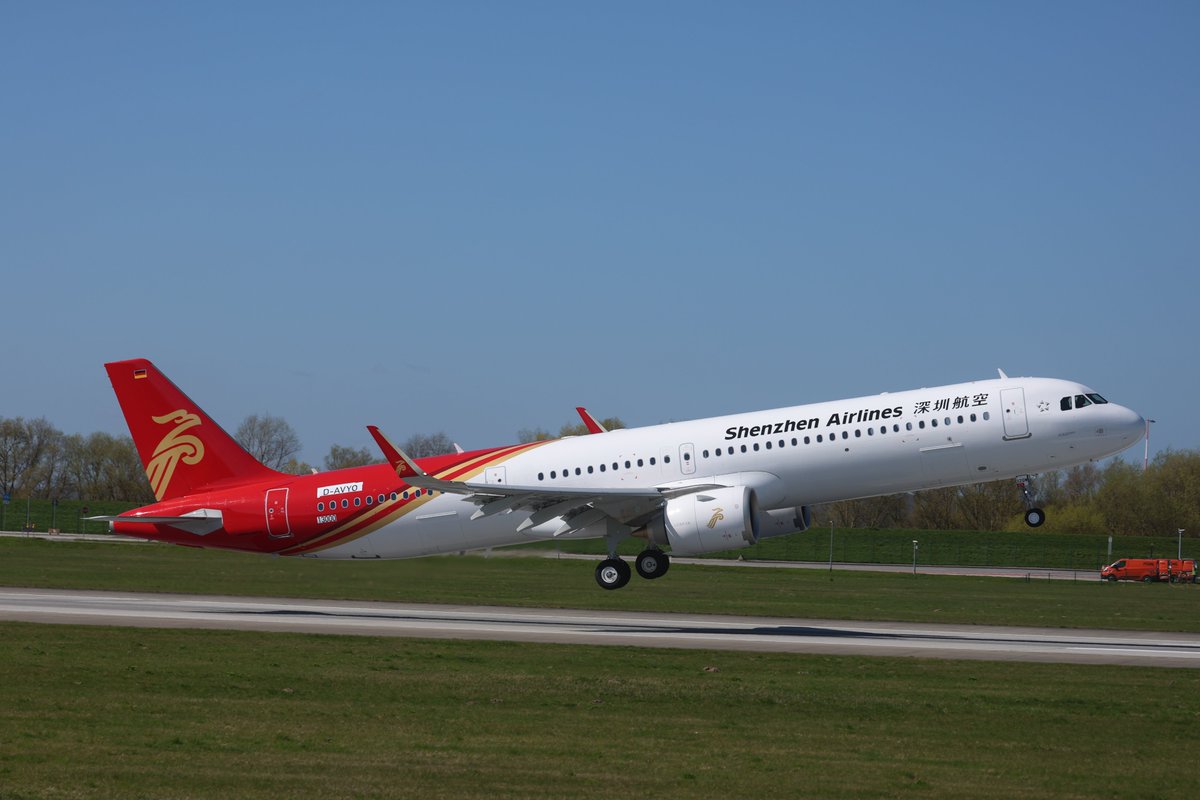 Tobias_Gudat's tweet image. #A321neo #Shenzhen #Airlines B-32QW 
MSN13000