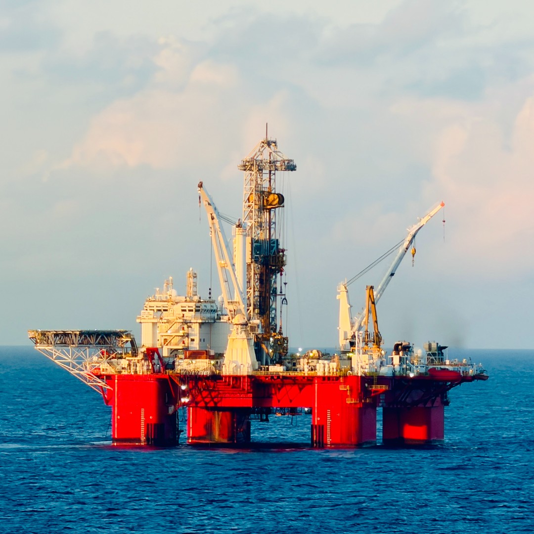 Helix Energy Solutions tweet media