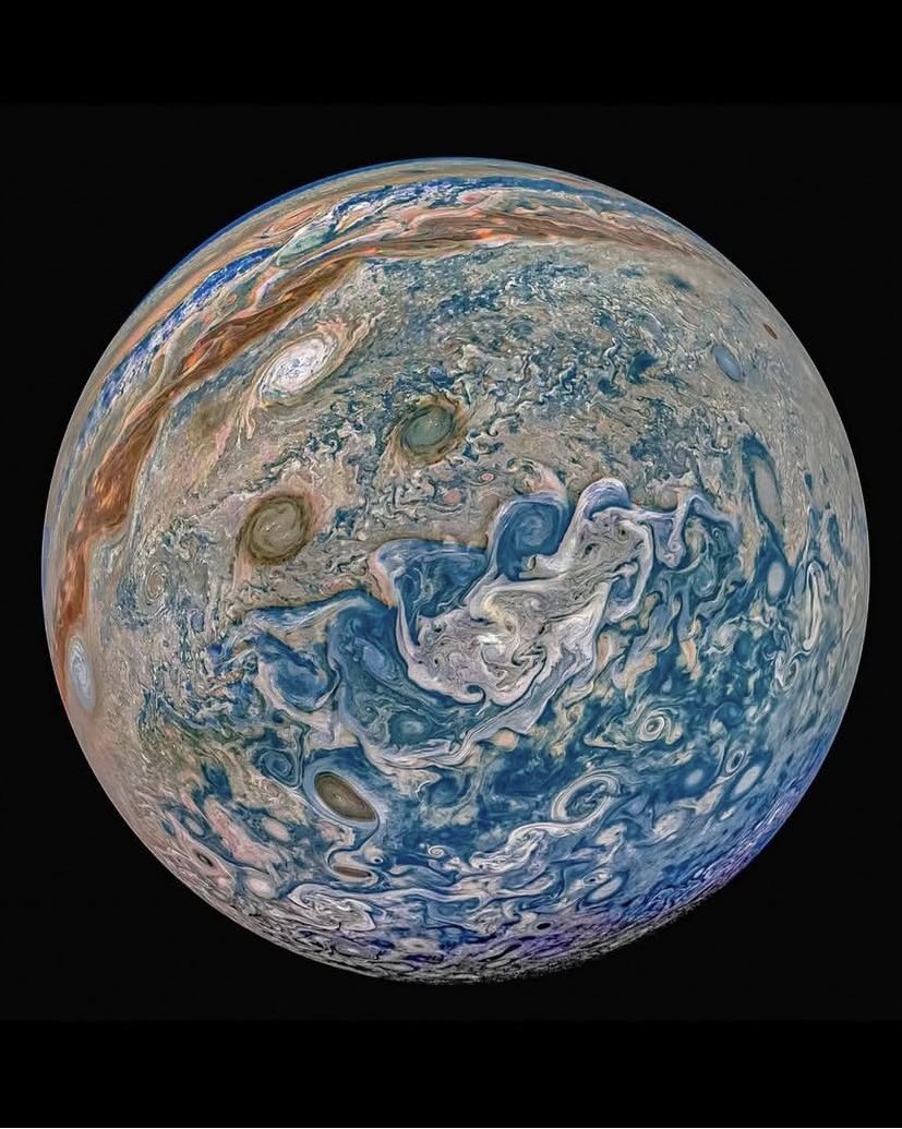 Aliko Dangot tweet media