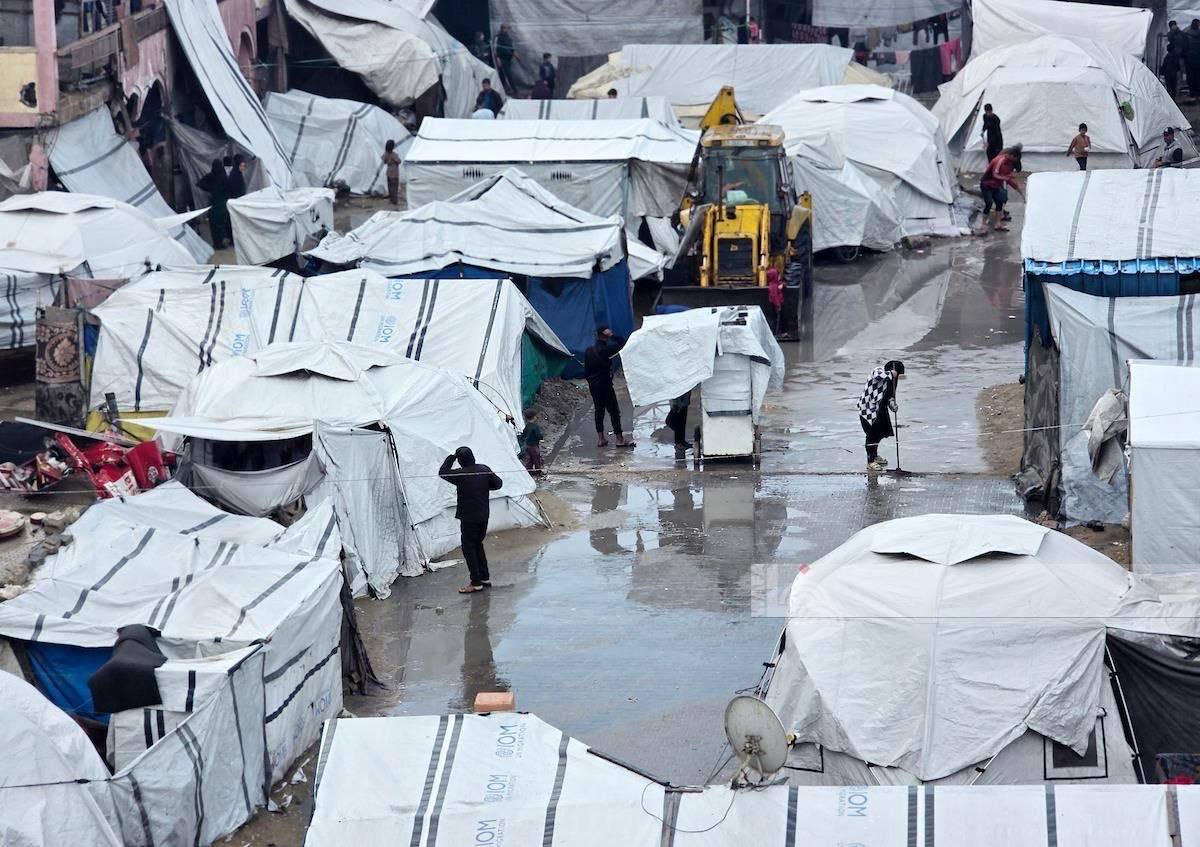 In Context tweet media