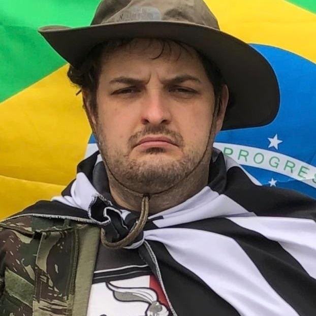 République tweet media