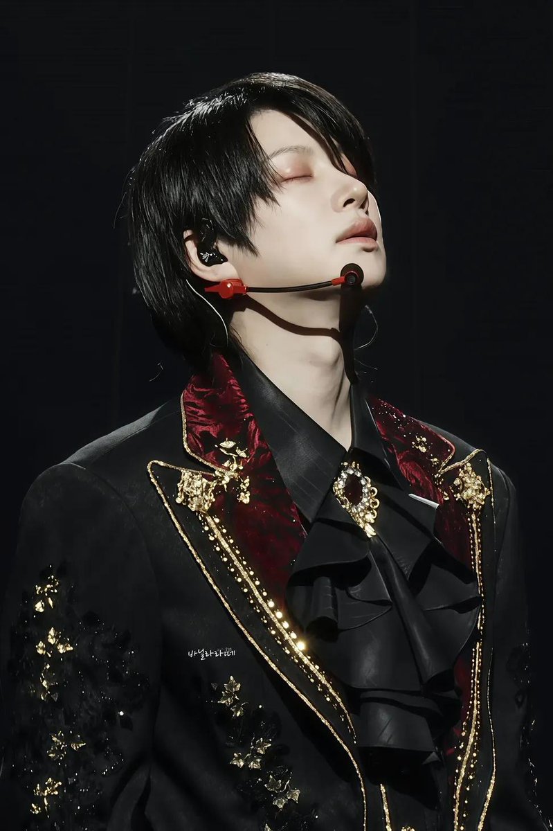 m_Cherri's tweet photo. Some times the ones that look the Happiest, have the most confidence... are the ones that gets hit the hardest with anxiety and depression. Self doubt rolls in like a disease festers, and you start questioning everything you do... Heechul has been slowly showing more of his weaknesses, talking more of his vulnerabilities. And I am sooo relieved bcos if it, he needed to let it out. He can't keep it in for so long... its not healthy.
I became a fan of Hee bcos of his variety shows and from there I was introduced to Super Junior's Kim Heechul... And I was memorised 🫠
I became a fan of SJ bcos of Hee. 
Heechul belonged on the stage, he was born for it. He was at his brightest and most stunning on stage. 
Since I became a fan, my dream was always to see him on stage again. And I got it slowly, the FMA Burn the Floor where no one expected him to be there, to House P CB, then the JP special events.. but SS10 was what I was waiting for... 
To be frank, if Hee did not join SS10, the liklihood of me going to K to watch is.. low. Heechul was the reason I joined the fandom and despite the rest of SJ being great, I wanted my first live SS in person to have Heechul.
From 2020 to 2025, there were so many up and downs, his bbl, the controversies and the multiple scares of him leaving SJ. I was scared and anxious on so many occasions. I never doubted his love for the group, there are too many reasons and the way he showed them.
Then the announcement at the end of SS9. Finally, what I've been waiting for.
I like to say Thank You to Teukie, I truly believe he is the glue that held SJ together for so long, and I like to Thank You for supporting Hee in getting his confidence back. 💙 You will always be the best leader for me.
Heechul ahh, no matter what you decide to do, unit, solo, or just SJ. I will support you 100%, to just see you on stage again is already a gift for someone who started stanning you after you left the stage. ❤️
Please become confident again and come back to more stages! You are our Univeral Star Kim Heechul!! 💫🌟

#KimHeechul #Heechul #김희철 #金希澈 #ヒチョル #우주대스타 
#SUPERJUNIOR #슈퍼주니어