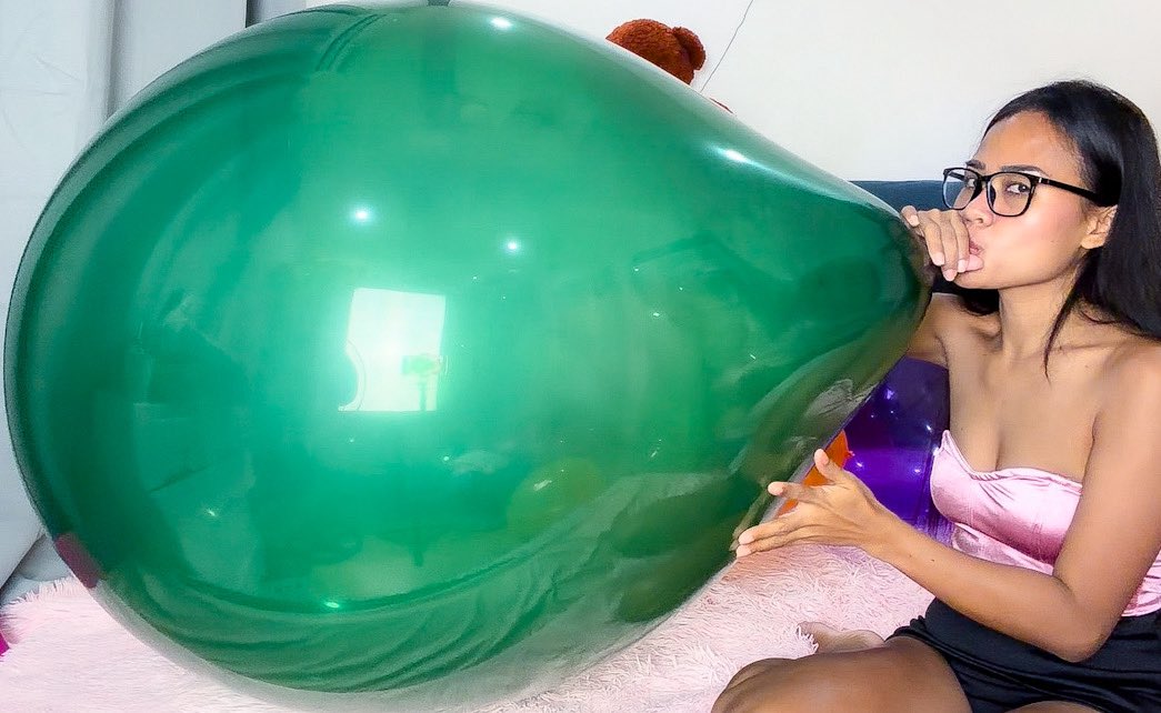 loonercamylle's tweet photo. AVAILABLE NOW AT MY C4S STORE… HUGE GREEN BTP … CHECK IT OUT !!! 

https://t.co/s77LRIlubu

https://t.co/PwK30MAuPd https://t.co/zxuVBjIr4A