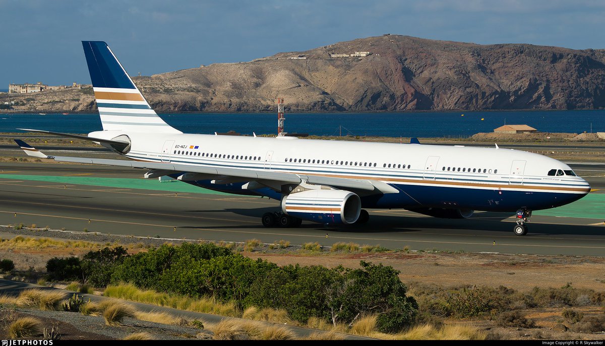 dgaviacion_ tweet media