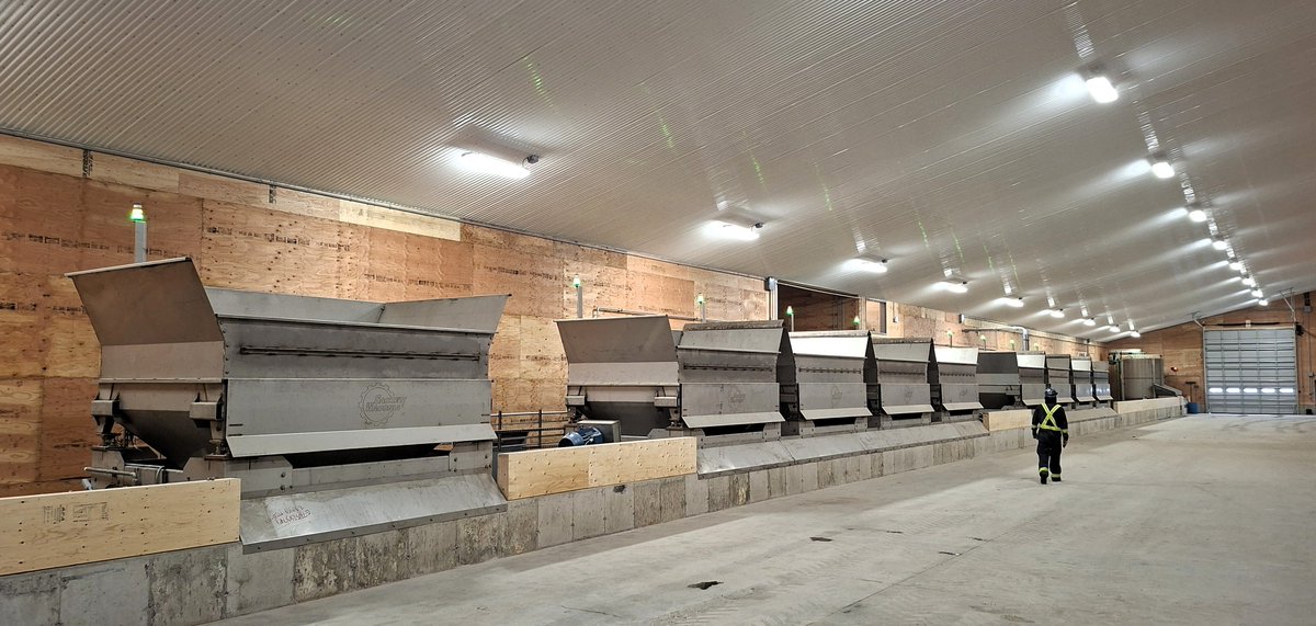 Congratulations to <a href="/MunroAgromart/">Munro Agromart Ltd.</a> on their new, state‑of‑the‑art fertilizer storage and blending facility. Featuring 5,000MT of storage, our enclosed IRONCORE receiving system, and a Sackett-Waconia blending load‑out system.

#Fertilizer #Millwrights #IRONCORE #TriMachGroup