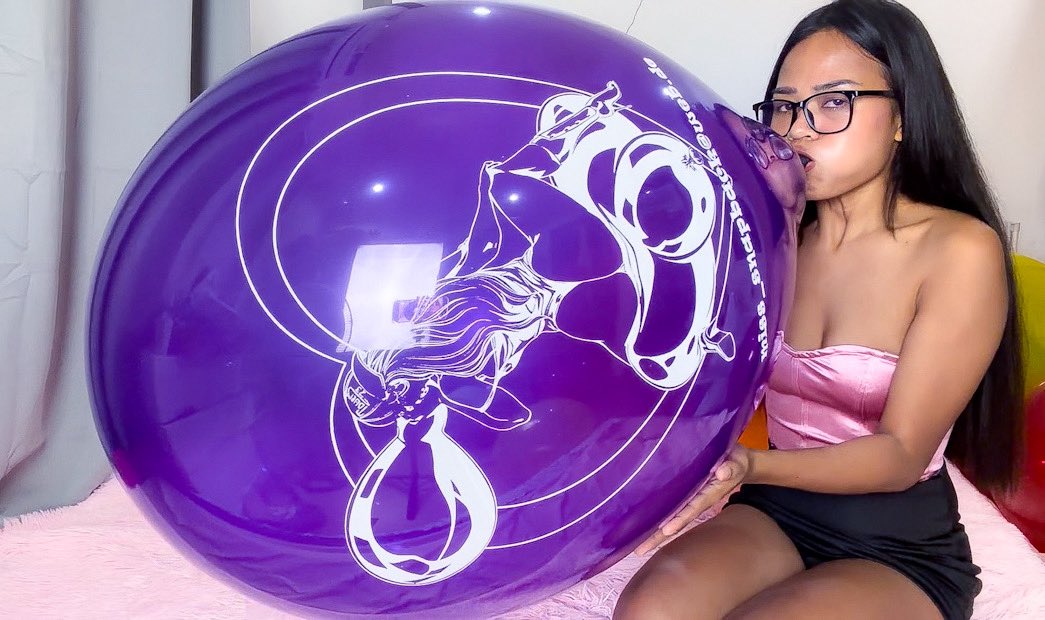 asianloonergirls tweet media