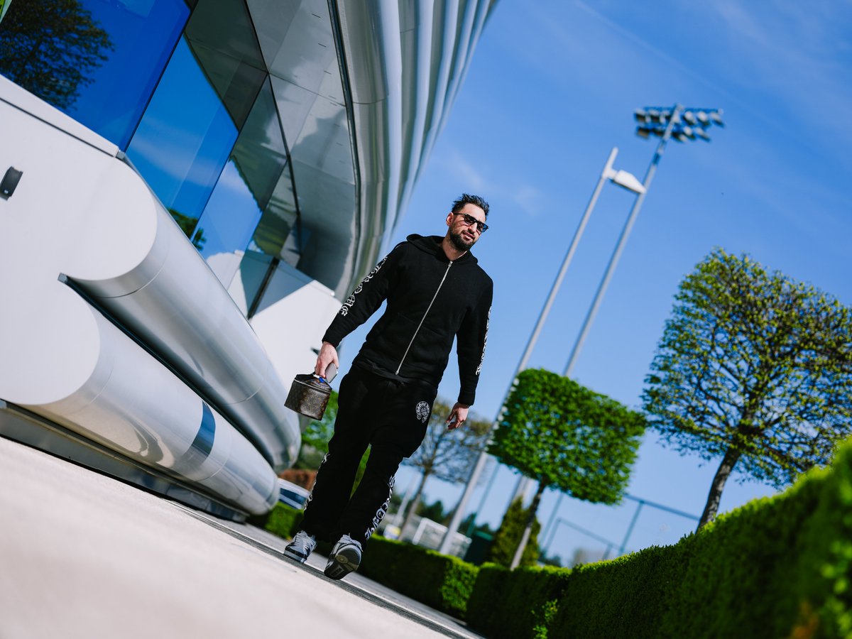 Manchester City tweet media