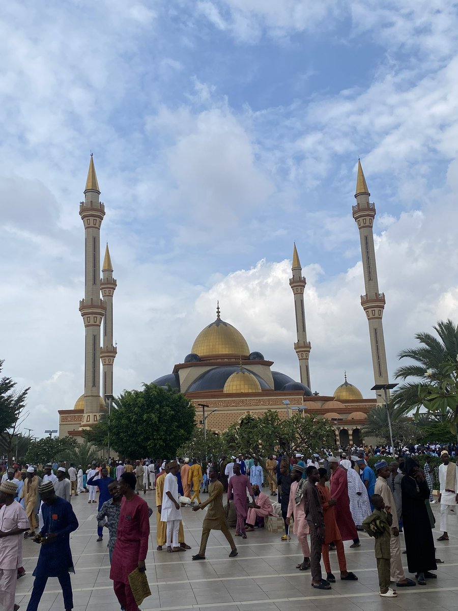 Abayo Dc tweet media