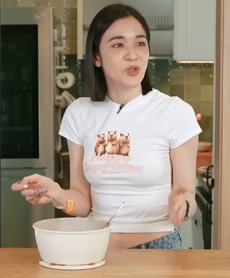 Jasonbee676's tweet photo. 🍊ส้ม🍊 กลมๆเล็กๆ 
แจกบอทตัดต่อ
- https://t.co/fLCcWYr6bc
- https://t.co/DtcvyGsSQT
- https://t.co/N151dP7w5E https://t.co/Es8Dd9vjhF
