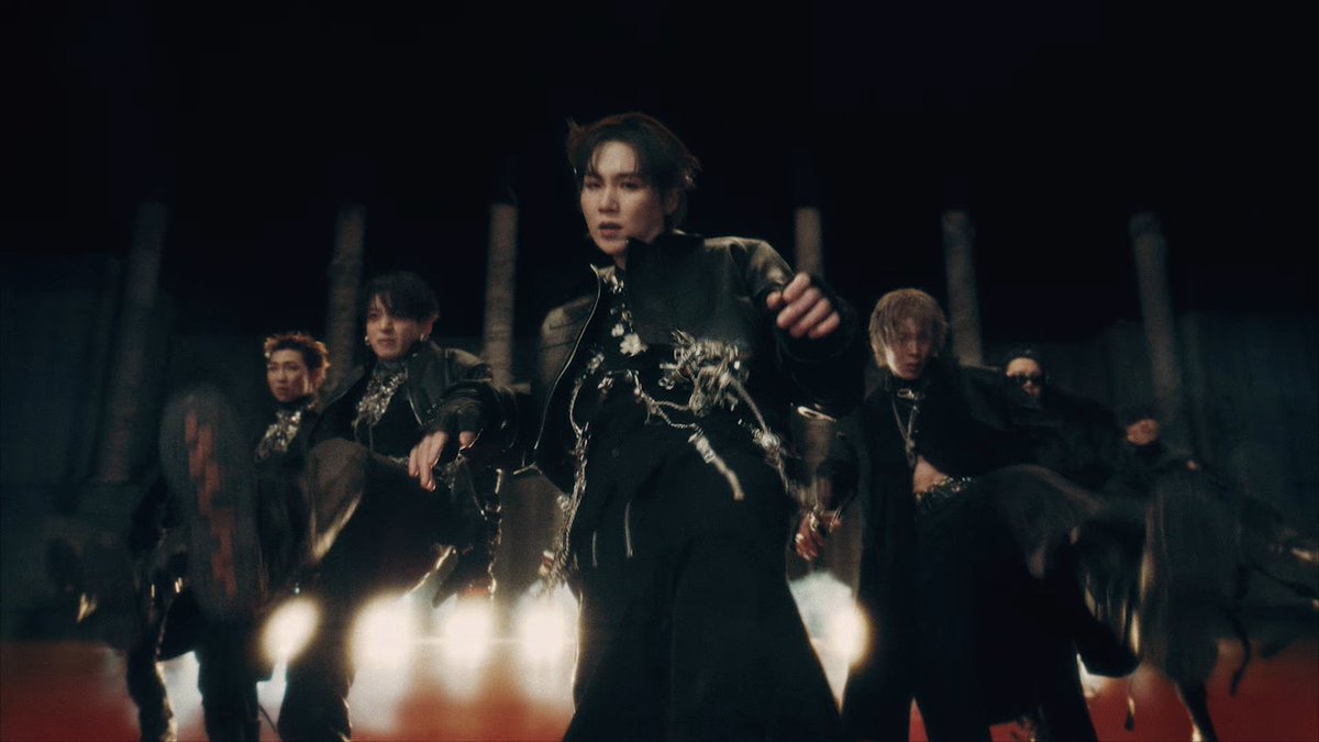 Pop Crave tweet media