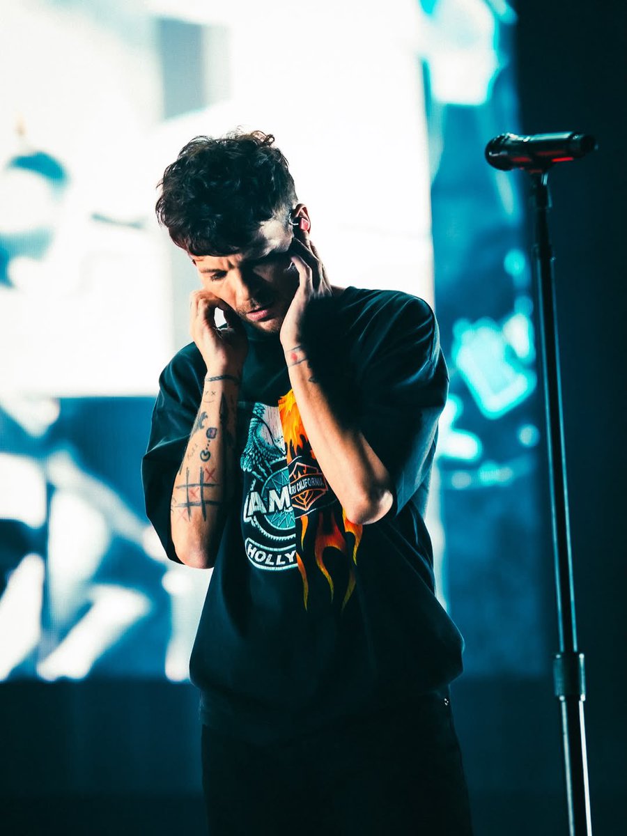 OT5 Daily Tour tweet media