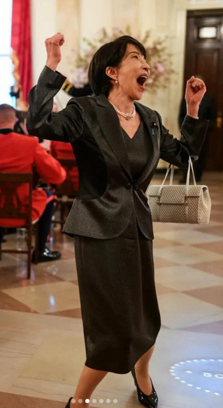 JumpOver tweet media