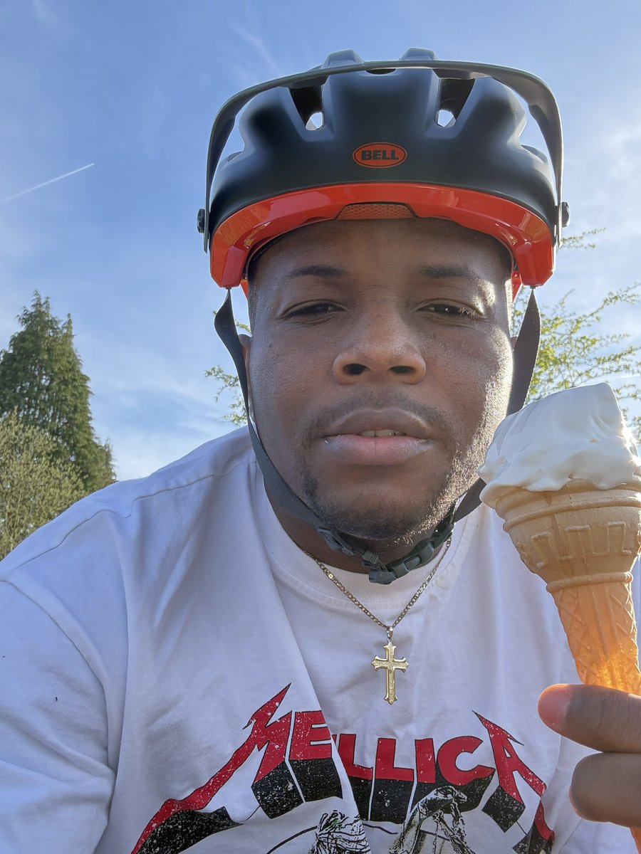 TobyWrites tweet media