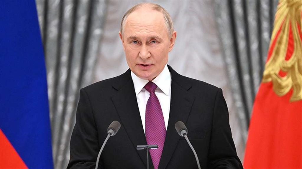 PrensaLatina_cu's tweet image. El mandatario de #Rusia 🇷🇺, #VladimirPutin , felicitó este martes al secretario general del Comité Central del Partido Comunista de #Vietnam 🇻🇳, #ToLam , por su elección como presidente del país

Más en #PrensaLatina 
🔗prensa-latina.cu/2026/04/07/put…